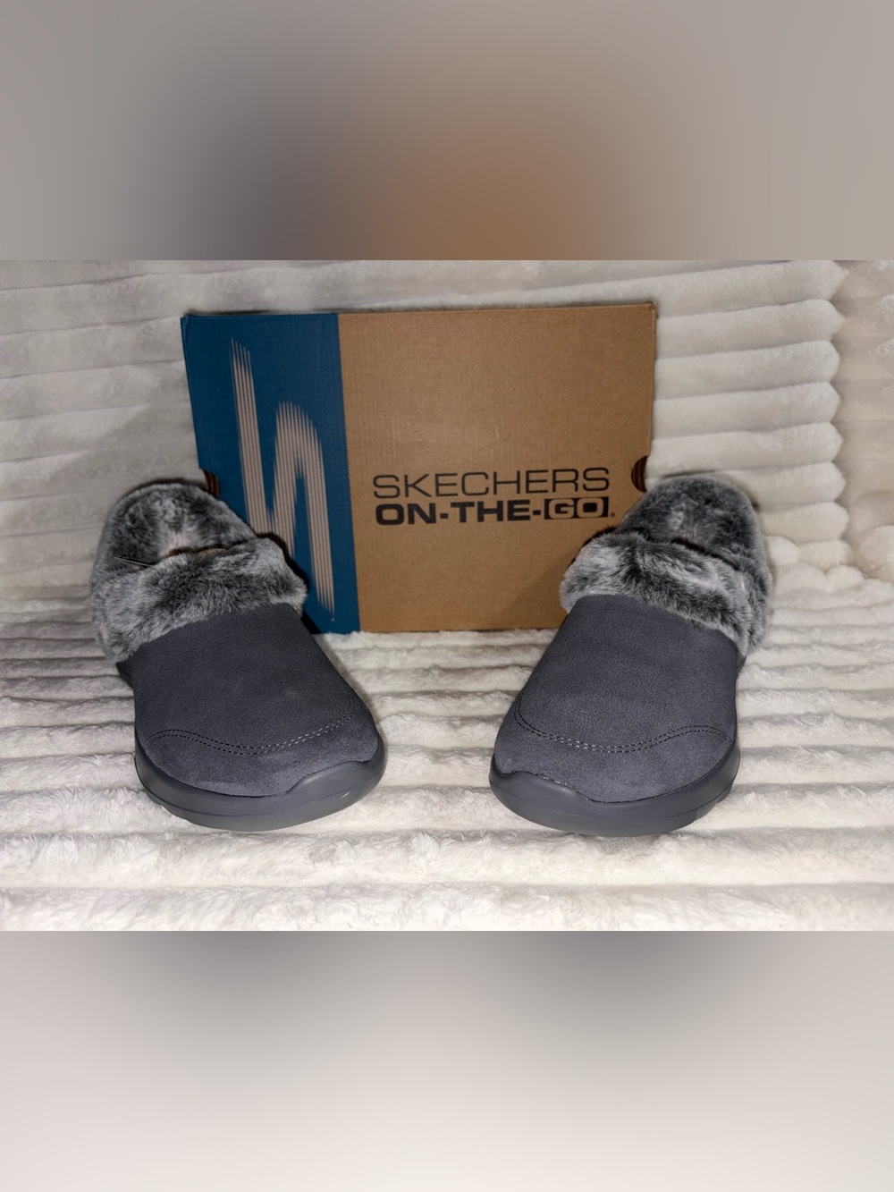 Skechers Gray Suede-Look Slip-On Loafers with Faux Fur Collar 8M